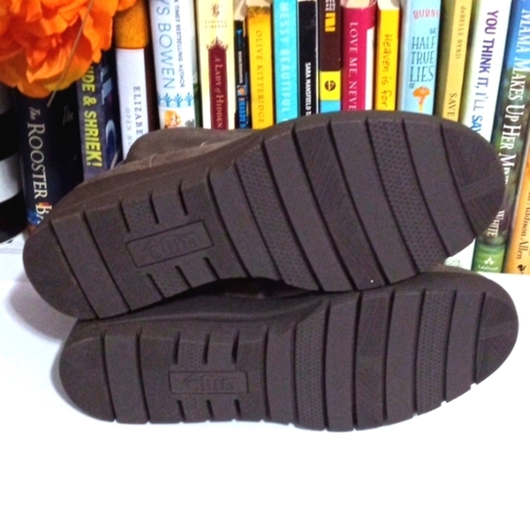 CLIFFS BY WHITE MOUNTAIN BROWN  WEDGE HEEL ANKLE BOOTS SIZE 7.5 NWT - Picture 6 of 9
